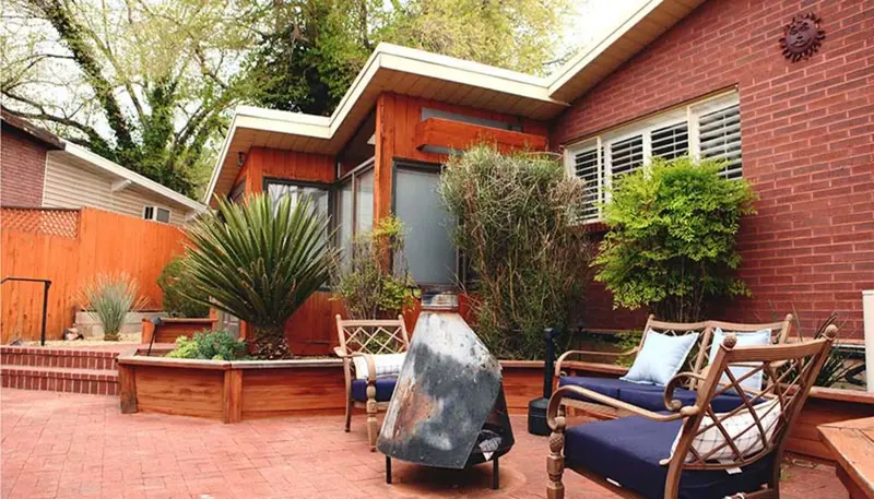 Abstinent Living at the Turning Point